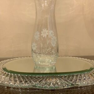Elegant Glass Vase with Floral Design, 7" tall